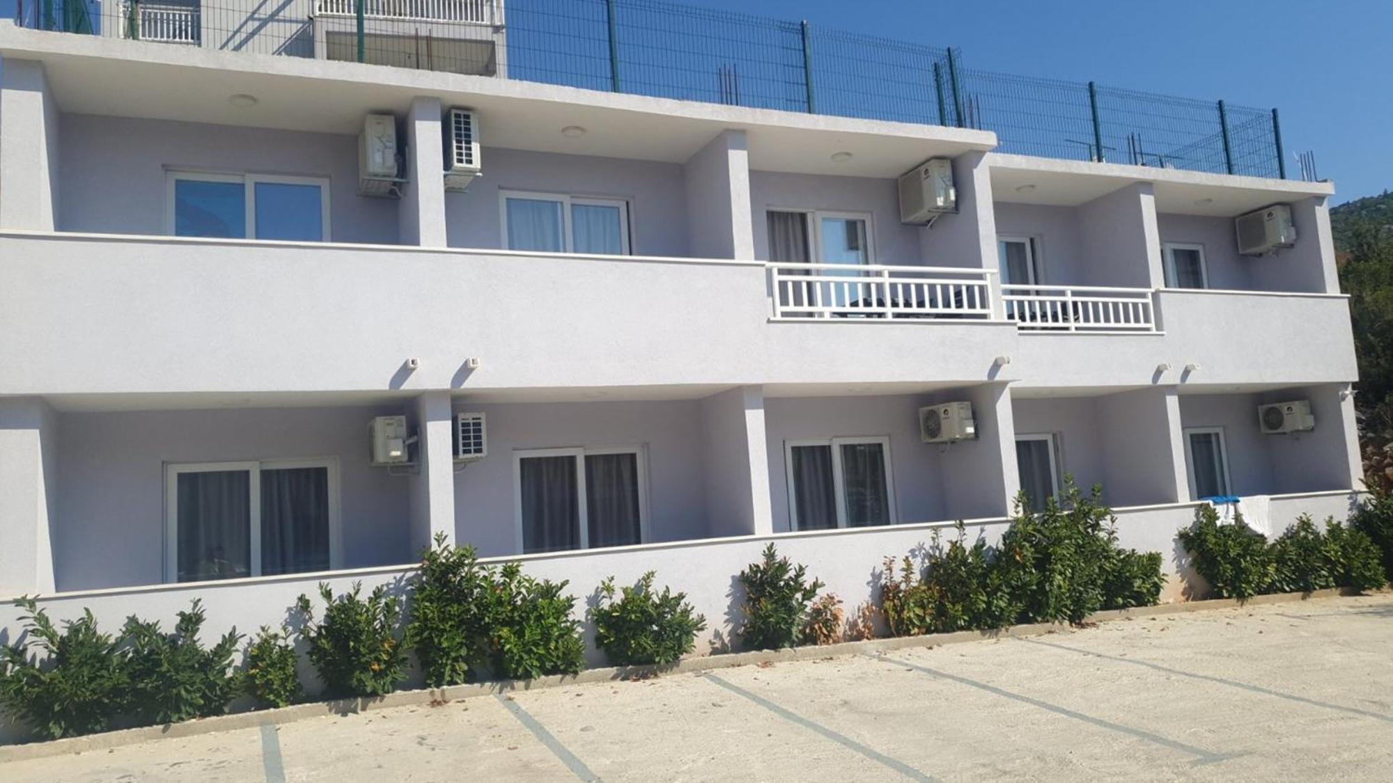 Studio & Apartments More Neum Buitenkant foto